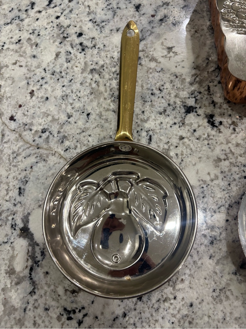 Vintage Copper Kitchen Molds Lot of 4 Cherry Pear Wheat Apple Cottagecore - Picture 14 of 15